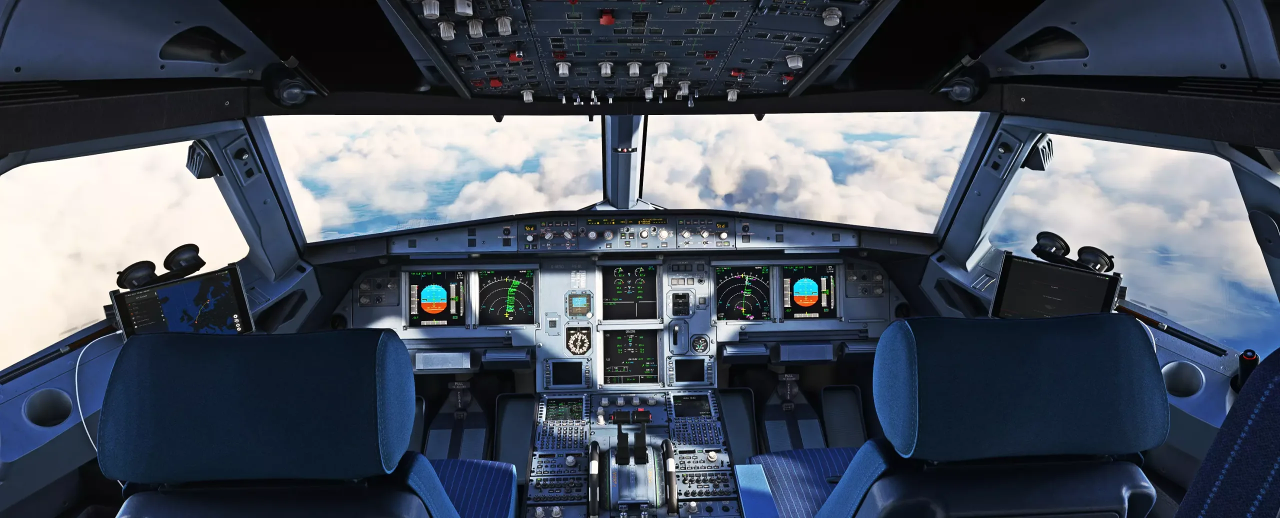 euroSKIES virtuelles Airline Airbus Cockpit eines Mitglieds, das über den Wolken fliegt